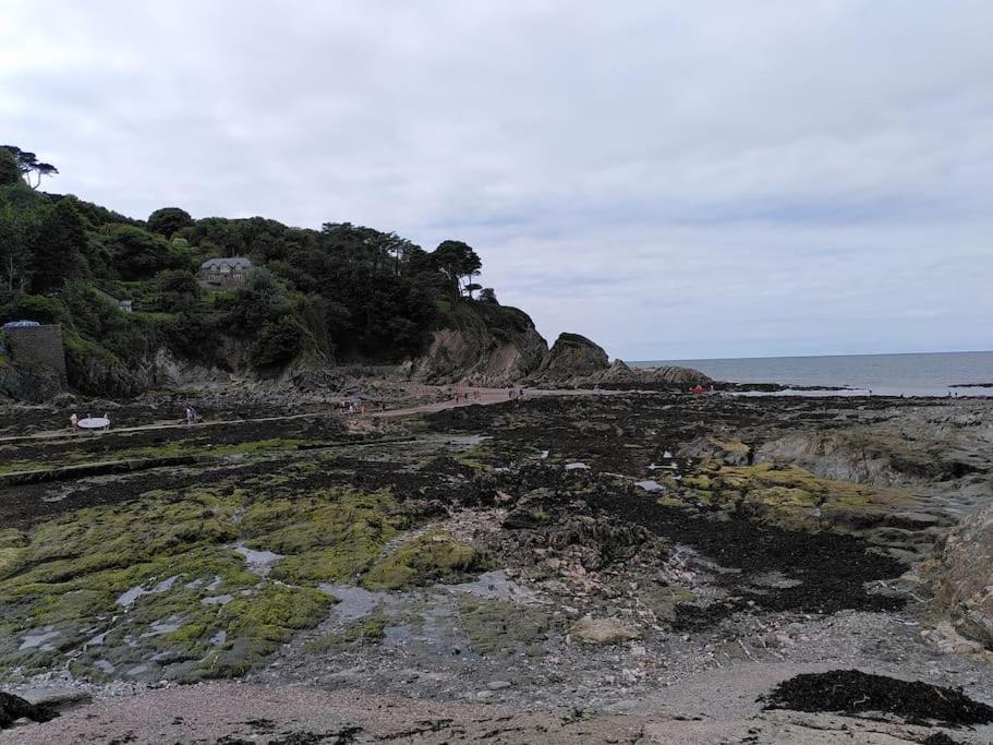 The Tempest, Sea Views, Coastal & Rural Walks. Apartment อิลฟราคูมบ์ ภายนอก รูปภาพ